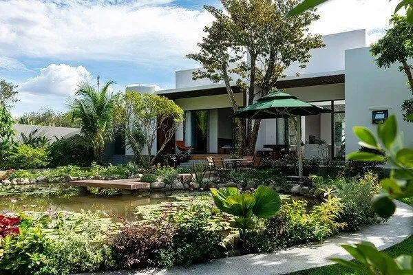 Cảnh sân vườn hiện đại